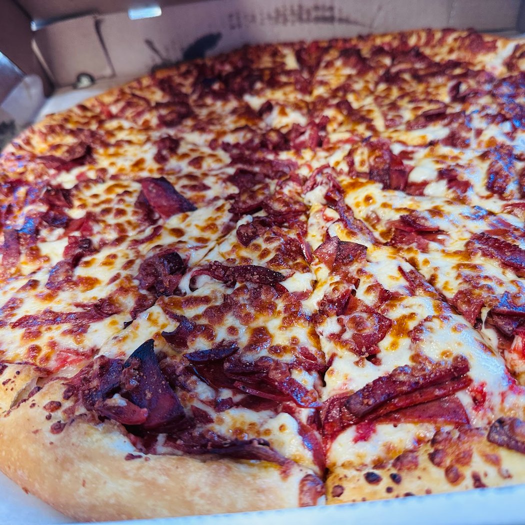 Yum Yum Pizza 3